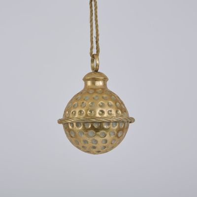Dimple Hanging Bell Gold 15cm