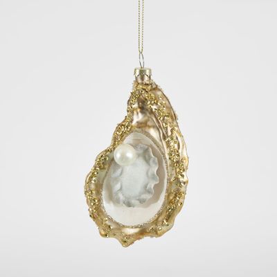 Pearlescence Oyster Decoration