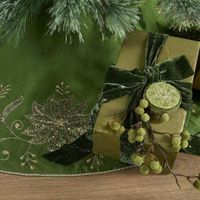 Flocked Berry Stem Green