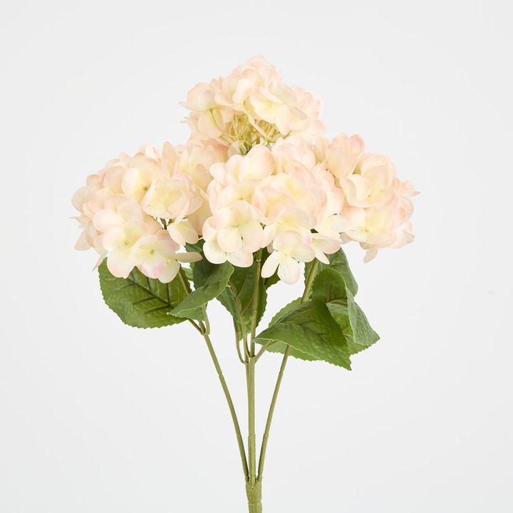 Fresh Touch Hydrangea Bunch Light Pink