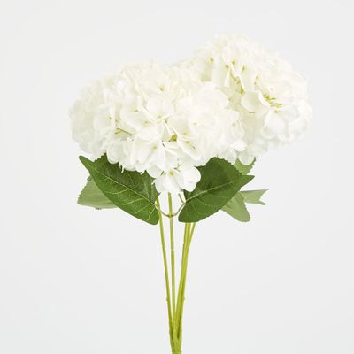 Yasmin Hydrangea Bunch White