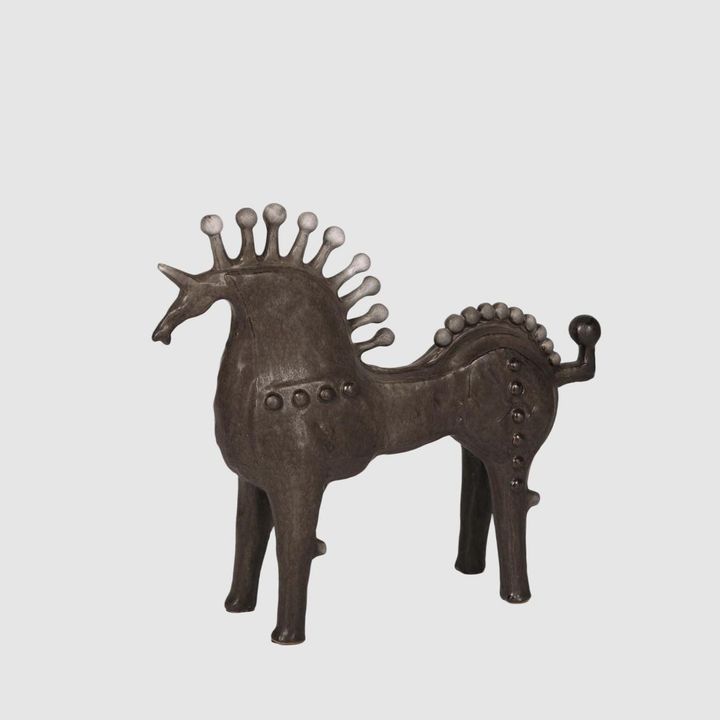 Ace Horse Tall Black