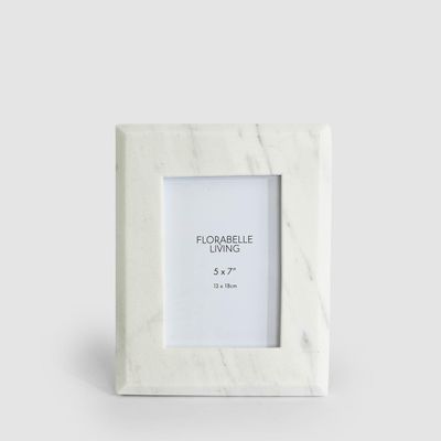 Cici Frame 5 x 7" Marble