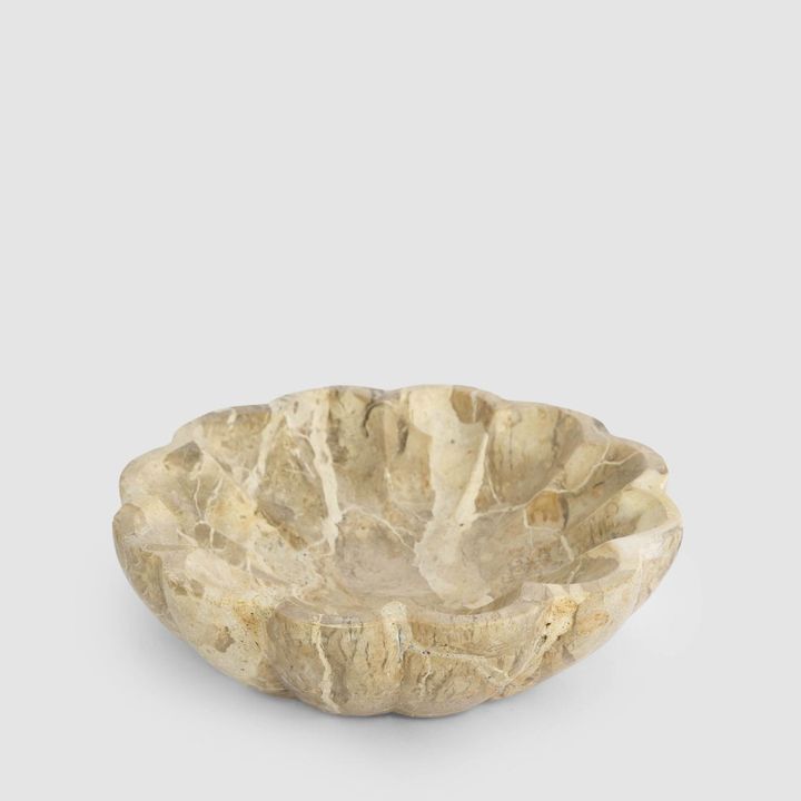 Oro Scallop Bowl Butterscotch Marble