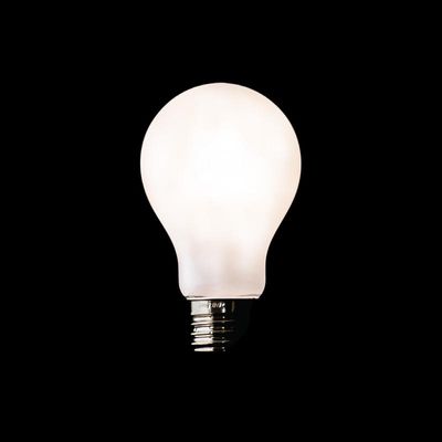 A60 LED Filament - Porcelain Frosted - 6W E27 2700k