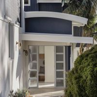 Porto Outdoor Wall Light Antique Brass