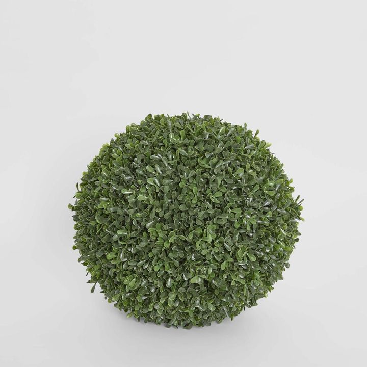Boxwood Ball 28cm