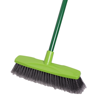 PREMIUM OUTDOOR BROOM & HANDLE