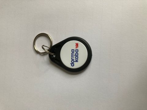 dormakaba Mifare Desfire EV1 4K D41 AQ Keyfob Logo