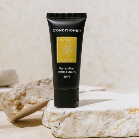 Outback Essence Conditioner 30ml Liquid Tubes Ctn300