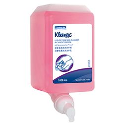 Kleenex Luxury Foam Skin Cleanser with Moisturiser 1000ml