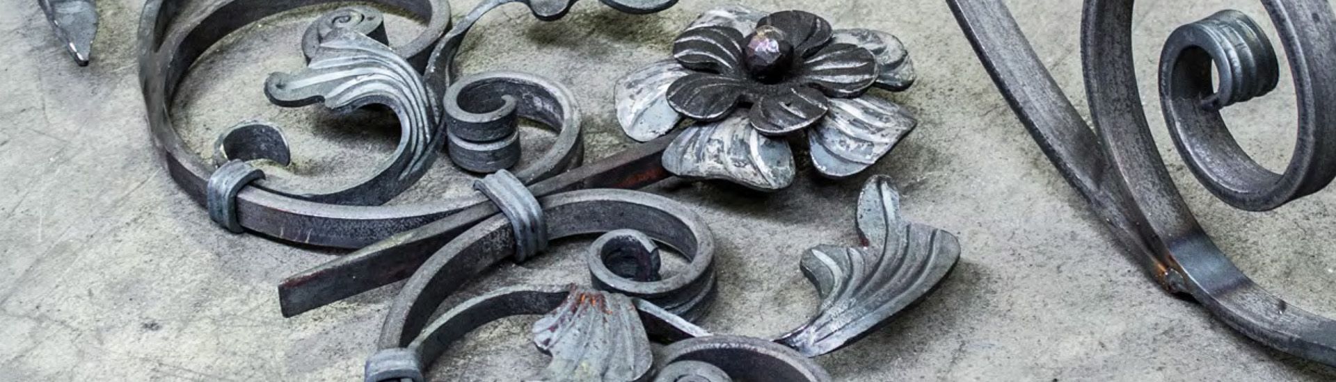 KnK Italian Wrought Iron - Formerly Knobs and Knockers