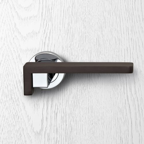 PITTELLA DOOR HANDLE POLISHED CHROME+GRAPHITE PM