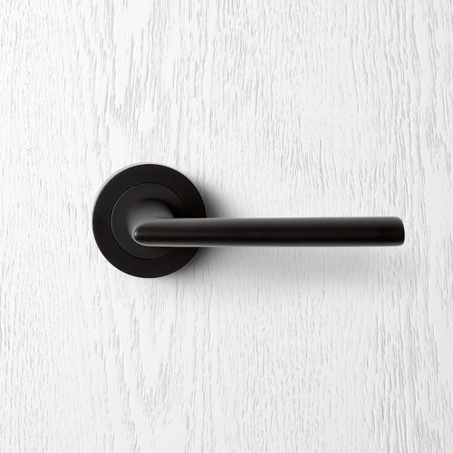 HANDLE ON ROSE BLACK OPAQUE PM