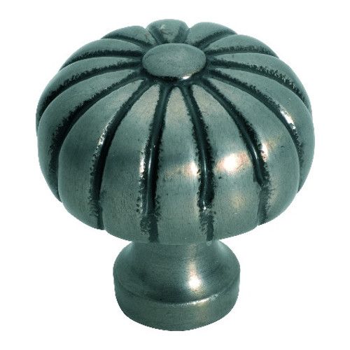 KNOB FLUTED IRON PM 38MM TR