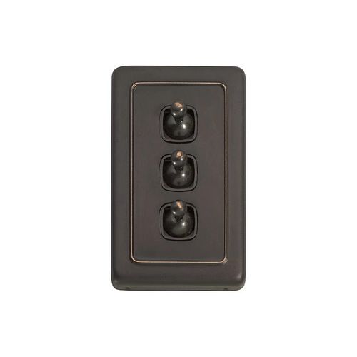 SWITCH - TOGGLE 3 GANG AC BR 72X115MM TR