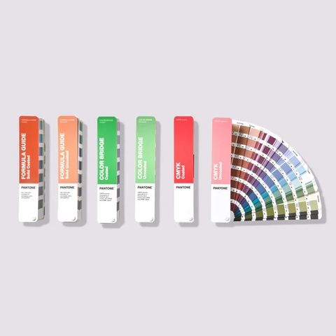 Pantone Essentials Guide Set