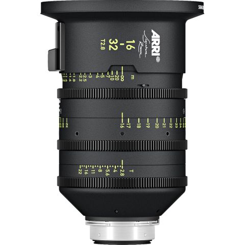 ARRI 16-32mm T2.8 Signature Zoom Lens with LPL Mount (Feet)