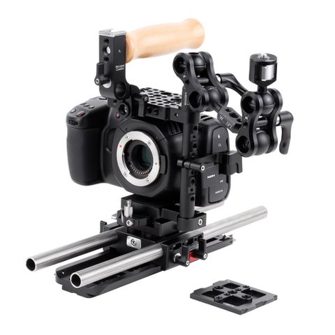 Wooden Camera -  Blackmagic Pocket Cinema Camera 4K/6K Unified Accessory Kit (Advanced)