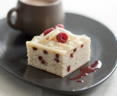 WHITE CHOC RASPBERRY TRAY CAKE (4) * SAR