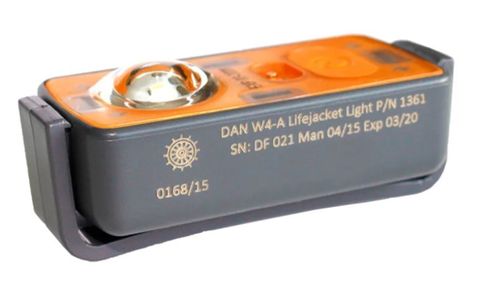 Life Jacket Light w/ Bladder Clip
