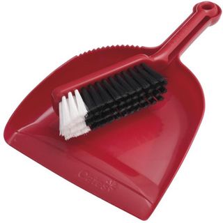 RED PLASTIC DUSTPAN SET