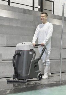 Nilfisk Commercial VL500 Wet/Dry Vacuum 75Ltr