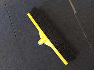 Brushworks Supertuff Medium Fill 450mm (Plastic Stock)