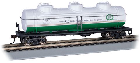 Bachmann Quaker State #721 40ft 3 Dome Tank Car. HO Scale