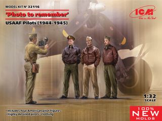 ICM 1:32 Photo to rememberUSAAF Pilots