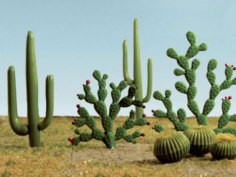 Bachmann Mixed Cacti  1/4"- 2.5" Tall, 15/pack. HO Scale