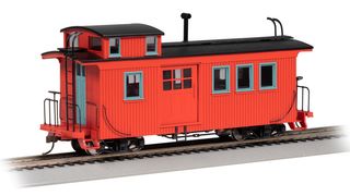 Bachmann Wood Side-Door Caboose PaintedUnlettered Red/Green. On30