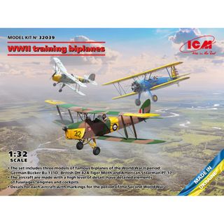ICM 1:32 WWII Training Bi-Planes Set