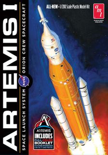 AMT 1:200 NASA Artemis-1 Rocket