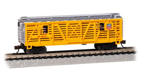Bachmann Union Pacific 40ft Animated Stock Car with Horses. N Scale