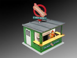 Bachmann Hot Dog Stand w/Light and Rotating Banner 1:32 Scale