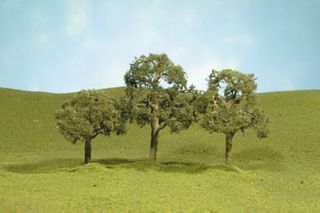 Bachmann Scenescapes 2½"- 3½" Walnut Trees, 3 pcs. HO Scale