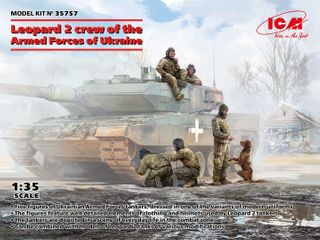 ICM 1:35 Leopard Crew Ukraine