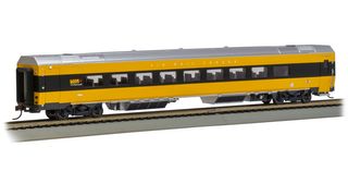 Bachmann Via Rail CanadaCoach #2817 - Lumi