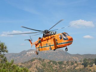 ICM 1:35 Sikorsky S-64E Skycrane and Pod