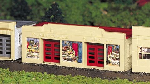 Bachmann 5 & 10 Store - Cream & Red