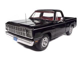 Autoworld 1:18 1979 Dodge SWB SweptlinePickup Adventurer