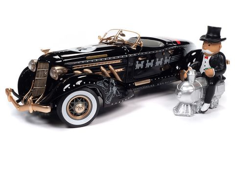 Autoworld 1:18 1935 Monopoly Auburn 851Speedster