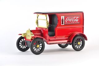 Motorcity Classic 1:24 1917 Ford Model TCargo Van