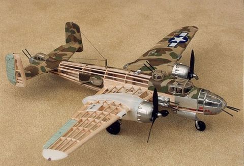 Guillows N.A. B-25 Mitchell, 711mm WS Detailed Balsa Model Kit