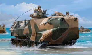 Hobbyboss 1:35 Aavp-7A1 Assault Amphibian Vehicle Personnel
