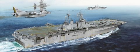 Hobbyboss 1:700 Uss Boxer Lhd-4