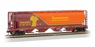 Bachmann Saskatchewan 4-Bay CylindricalGrain Hopper. HO Scale