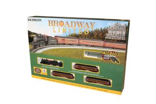 Bachmann The Broadway Limited PassengerTrain Set w/4-6-0 Steam Loco N