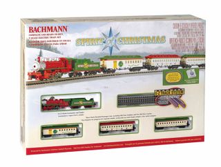 Bachmann Spirit Of Christmas Passenger Train Set. N Scale